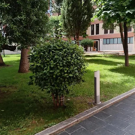 Carola Apartmán Bari
